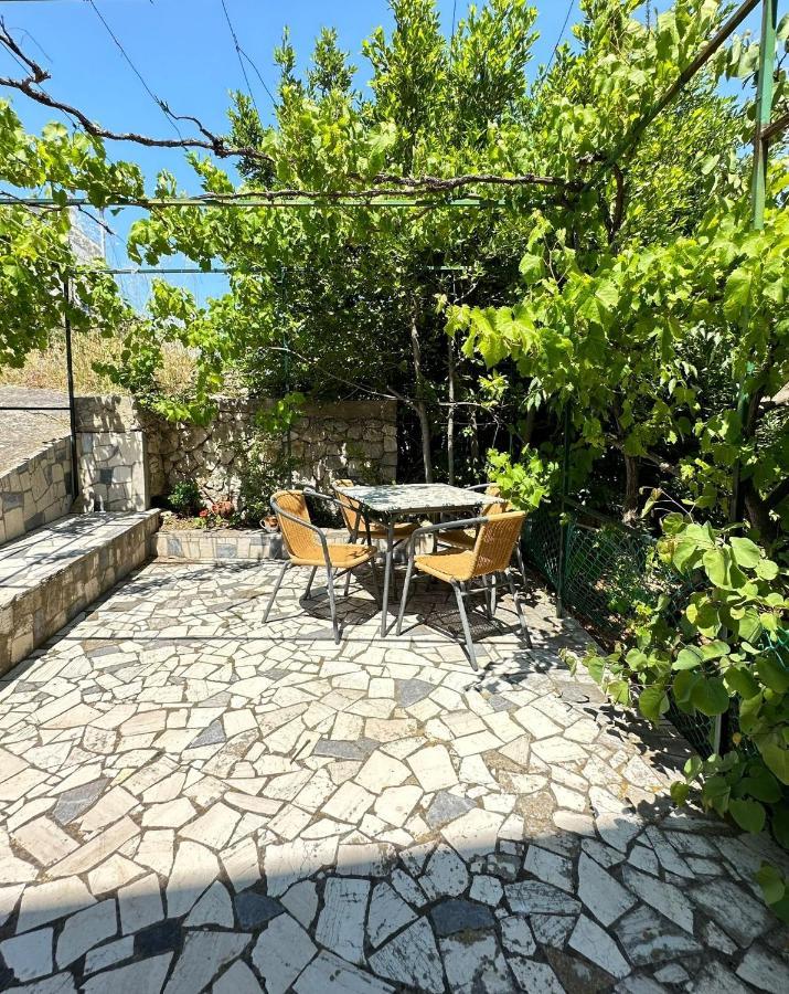 Apartments With A Parking Space Mali Lošinj Extérieur photo